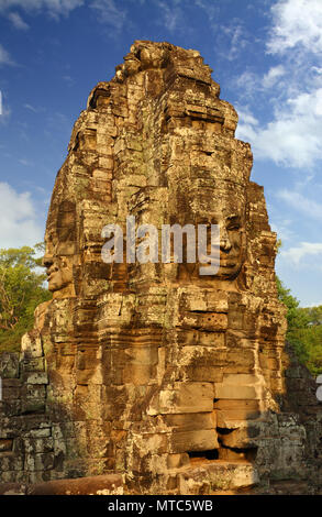 Riesen Stein Gesichter bei Bayon Tempel in Kambodscha Stockfoto