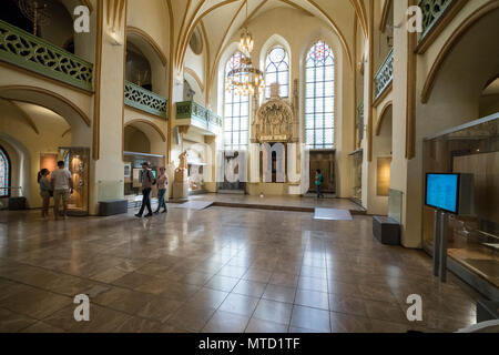 Blick in das Innere des Jüdischen Museums in Prag, Tschechische Republik Stockfoto