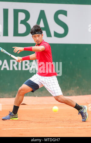 Paris, Frankreich. 29 Mai, 2018. Yuichi Sugita (JPN) Tennis: Yuichi Sugita von Japan während der Männer singles Match der ersten Runde der French Open Tennis Turnier gegen Horacio Zeballos von Argentinien an der Roland Garros in Paris, Frankreich. Quelle: LBA/Alamy leben Nachrichten Stockfoto