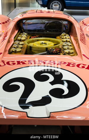 BERLIN, DEUTSCHLAND - 15. MAI 2018: Porsche 917 20 Coupé Sau Rennwagen von 1971 den Spitznamen Ping Schwein stehend an Volkswagen Group Forum Antrieb am 15. Mai, 20. Stockfoto