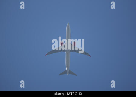 CHIANG MAI, THAILAND - 25. MAI 2018: HS-LSH Boeing 737 MAX. 9 der Thailändischen Lion Air Airline. Von Chiangmai Flughafen in Bangkok. Stockfoto