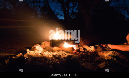 Feuer in der Nacht Stockfoto