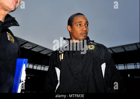 Paul Ince, Ex-England, West Ham United, Manchester United, Inter Mailand und Liverpool soccer Player, hier fotografiert während seiner Karriere bei mk Dons. Stockfoto