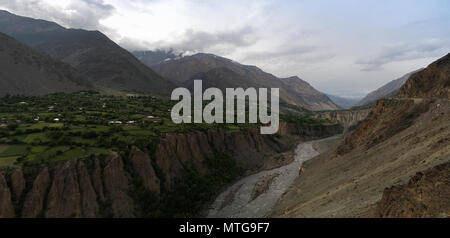 Kunar aka Chitral oder Fluss Kama, Khyber Pakhtunkhwa Provinz, Pakistan Stockfoto