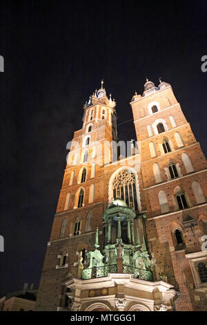 Krakau in Polen Kirche Unserer Lieben Frau in den Himmel auch als Saint Mary's Church und in der polnischen bekannt ist genannt Kosciól Wniebowziecia Najswietszej M Stockfoto
