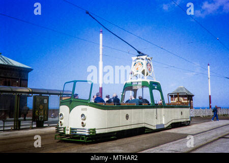 Blackpool Open Deck die Straßenbahn Nummer 600 auf einem Küsten Tour 1998 Stockfoto