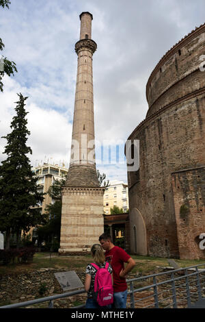 Thessaloniki, Griechenland, 09/28/2017: Das minarett der Rotunde des Galerius Stockfoto