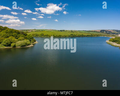 Eine Antenne drone Landschaft Foto aufgenommen von Slaptop Sands in Devon, Großbritannien Stockfoto