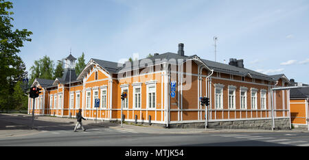 Eine alte, traditionell gebaute Holzhaus von der Stadt Kuopio in der Provinz Savo im Osten Finnlands. Stockfoto