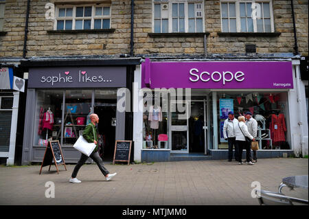 Beulah Street Harrogate Yorkshire UK Stockfoto