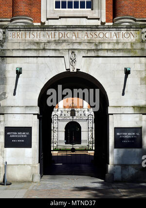 BMA Haus - British Medical Association in der Zentrale - Tavistock Square, Bloomsbury, London, England, UK. Stockfoto