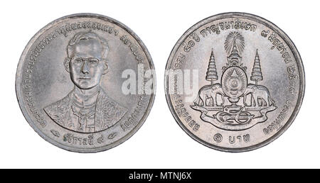 Thailand 1 Baht Münze (1996) auf weißem Hintergrund. Stockfoto