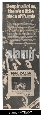 Deep Purple Drücken Sie Anzeige, Anzeige für Alben der Band aus den 70er und 80er Jahren. Diese Werbung erschien in der Britischen Musik Papiere und Deep Purple Alben in ihrem ursprünglichen Kontext zeigen. Enthält einige ihrer berühmtesten Titel einschließlich Rauch auf dem Wasser und Machine Head. Diese Anzeige wurde für ein seltenes Bild Muffe 7" Vinyl EP Neue Leben und selten, 1977 auf dem Höhepunkt des Punk Ära ausgestellt! Es enthielt eine Version ihrer 1970 schlug zurück Nacht. Es erreicht 31 in den britischen Charts. Stockfoto