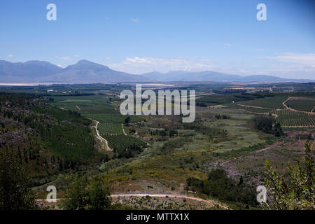 Ansicht des Breede River Valley vom Viljoenspass im Boland Region der Western Cape Provinz von Südafrika gesehen. Stockfoto