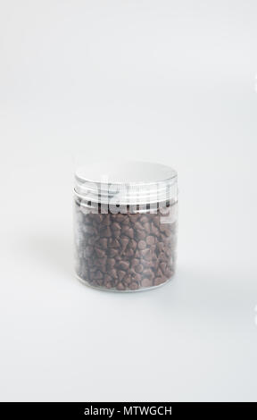 Chocolate Chip Leckerbissen, verteilt auf einem Hintergrund Stockfoto