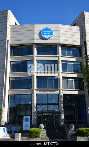 Reading, Großbritannien - 05 Mai 2018: das Hauptquartier von Thames Water in Vastern Straße Stockfoto