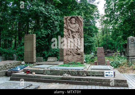 Warschau, Polen - 25 Mai, 2018: Denkmal zur Erinnerung an die Aktivisten des Bund und Cukunft politischen Organisationen. Stockfoto