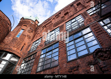 Paula-Becker-Modersohn-Haus auf Böttcherstraße die vom Architekten Bernhard Hoetger, Bremen, Deutschland. Paula-Becker-Modersohn-Haus in der Böttcherstraße, Arch Stockfoto