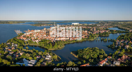 Luftaufnahme von Stralsund, eine Hansestadt in der Pommerschen Teil von Mecklenburg-Vorpommern Stockfoto