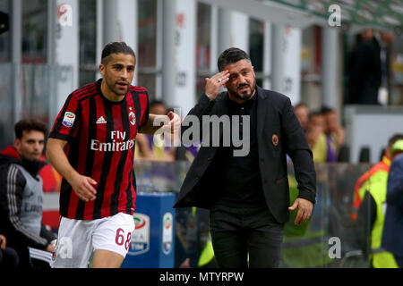 Turin, Italien. 29 Apr, 2018. Fußball, SAN SIRO, Mailand, 2017-2018 Meisterschaft 20-5 2018 Mailand - Florenz im Bild: Gattuso und Rodriguez Credit: Unabhängige Fotoagentur/Alamy leben Nachrichten Stockfoto