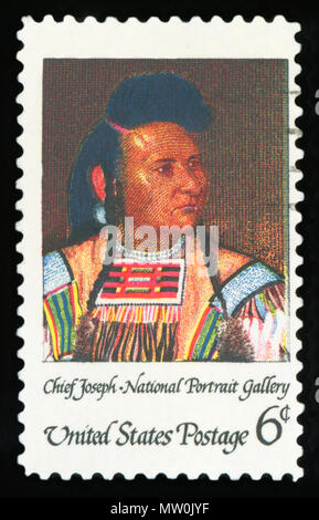 USA - ca. 1968: einen Stempel in den Vereinigten Staaten von Amerika gedruckt zeigt Chief Joseph, der Führer der Nez Perce Stammes, die National Portrait Gallery, ca. 1968 Stockfoto