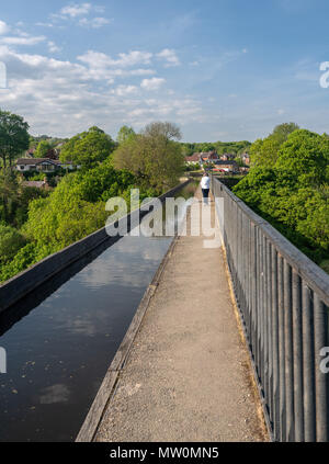 Pontcysyllte Aquädukt in der Nähe von Llangollen in Wales im Frühjahr Stockfoto