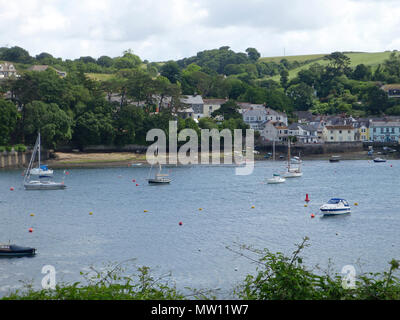 Spülen von Falmouth über den Fluss Fal Stockfoto