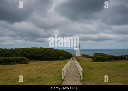 Blick auf Cape Otway Lighthouse, Australiens älteste Leuchtturm, Great Ocean Road, Victoria, Australien Stockfoto