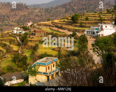 Kala Agar Dorf auf Kumaon Hügel, Uttarakhand, Indien Stockfoto