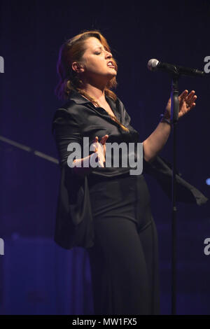 Rom, Italien. 30 Mai, 2018. Noemi im 'La Luna Tour 2018" im Auditorium Parco della Musica in Rom Quelle: Daniela Franceschelli/Pacific Press/Alamy leben Nachrichten Stockfoto