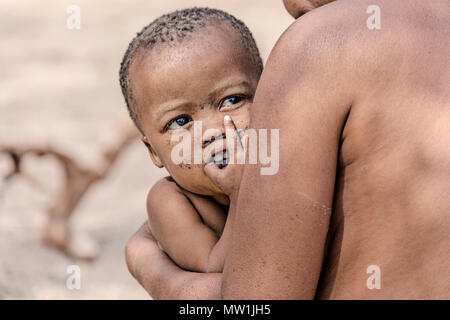 San, lebendiges Museum, Omandumba, Damaraland, Namibia, Afrika Stockfoto