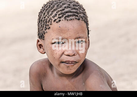 San, lebendiges Museum, Omandumba, Damaraland, Namibia, Afrika Stockfoto