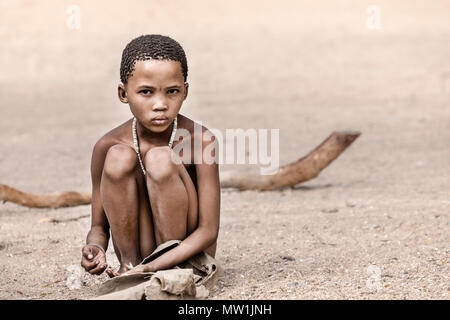San, lebendiges Museum, Omandumba, Damaraland, Namibia, Afrika Stockfoto
