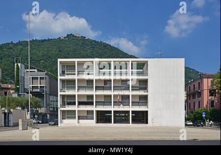 Frühere Casa del Fascio, moderne rationalistische (faschistischen) Architektur (1932-36), Gesamtansicht, von Giuseppe Terragni, Como, Italien Stockfoto