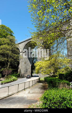 Trenance Viadukt in einem denkmalgeschützten Struktur in Newquay Cornwall. Stockfoto