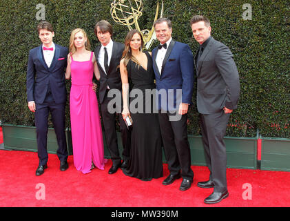 45. jährlichen Daytime Emmy Awards 2018 Ankünfte an das Pasadena Civic Center in Pasadena, Kalifornien. Mit: Chloe Lanier, Michael Easton, Tamara Braun, Wally Kurth, Steve Burton Wo: Los Angeles, Kalifornien, Vereinigte Staaten, wenn: 29 Apr 2018 Credit: Adriana Barraza/WENN.com M. Stockfoto