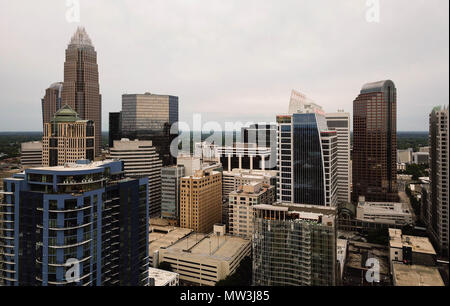 Einen Blick aus der Vogelperspektive über die Skyline von Charlotte, North Carolina Stockfoto