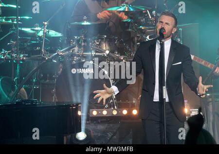 Liverpool, Großbritannien, nehmen Sie, dass Star Gary Barlow führt Solo an der Liverpool Philharmonic Hall heraus Masse zu verkaufen, Kredit Ian Fairbrother/Alamy Stockfotos Stockfoto