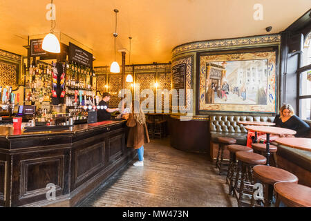 England, London, Shoreditch, die Spitafields Ten Bells Pub Stockfoto