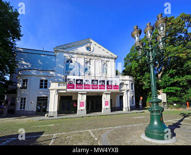 Theatre Royal du Parc 2, Rue de la Loi 3, Brüssel, Belgien. (2017-2018) im Jahre 1782 am Rande des Warandepark/Parc de Bruxelles Stockfoto