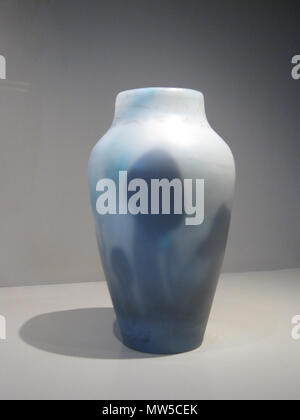 626 Vase avec Dekor de Champignons Emile Gallé Stockfoto