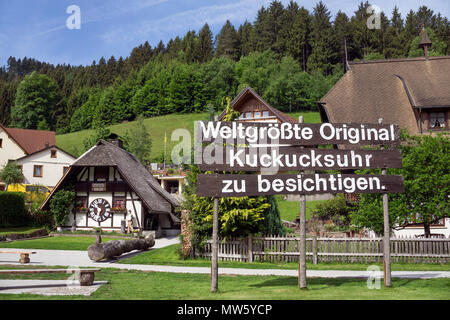 Erste weltgrößte Kuckucksuhr in Schonach, Schwarzwald, Baden-Württemberg, Deutschland, Europa Stockfoto