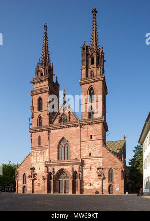 Basel, Münster (Basler Münster), Westfassade Stockfoto
