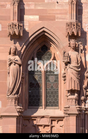 Basel, Münster (Basler Münster), Westfassade, Kaiserin Kunigunde und Kaiser Heinrich II., um 1280/1285 Stockfoto