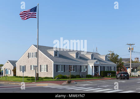 Die Everett A. Rogers städtischen Gebäude, in dem sich die Vineyard Polizei-Abteilung, in Oak Bluffs, Massachusetts auf der Insel Martha's Vineyard. Stockfoto