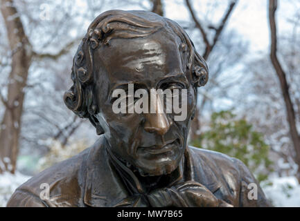 Hans Christian Andersen Statue im Central Park, New York City, USA Stockfoto