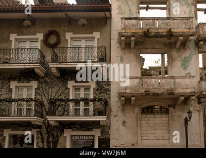 PANAMA CITY, Panama - 20. APRIL 2018: die alten Gebäude in der Wiederaufbau in den alten Teil der Stadt Stockfoto