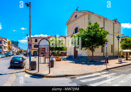 Kleine Kirche von Consolata in der Stadt Porto Torres i9n Feder Stockfoto