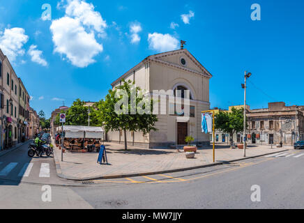 Kleine Kirche von Consolata in der Stadt Porto Torres i9n Feder Stockfoto