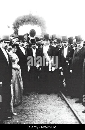 . Español: Inauguración del Viaducto del Malleco en 1890 por El Presidente José Manuel Balmaceda. 1890. Unbekannt 69 Balmaceda inaguracion viaducto Malleco Stockfoto